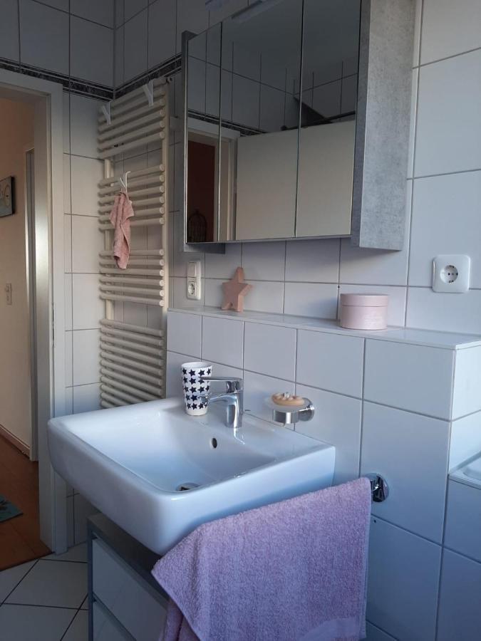 Ferienwohnung Auszeit Rheingauer Rosengasse Johannisberg Exterior foto