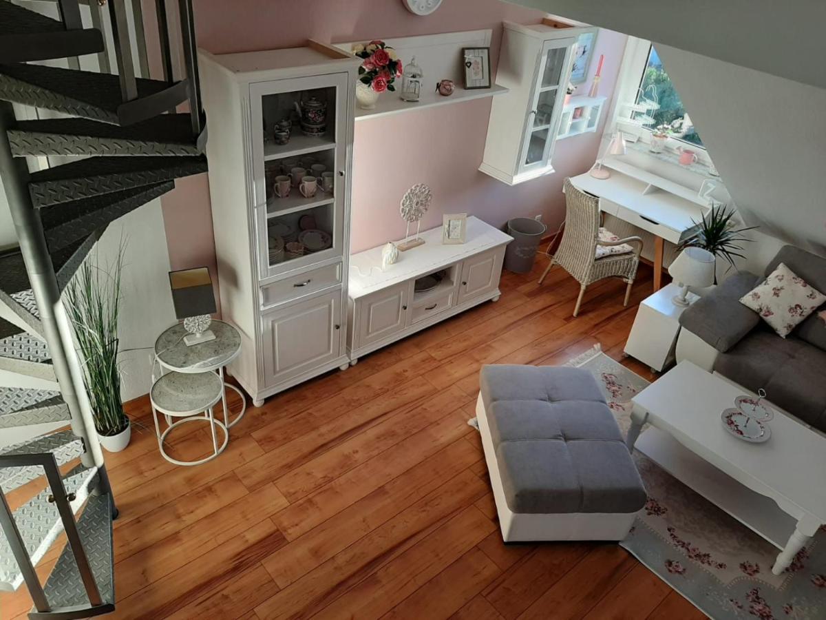 Ferienwohnung Auszeit Rheingauer Rosengasse Johannisberg Exterior foto